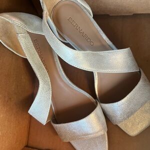 Bernardo Women's Silver Heels